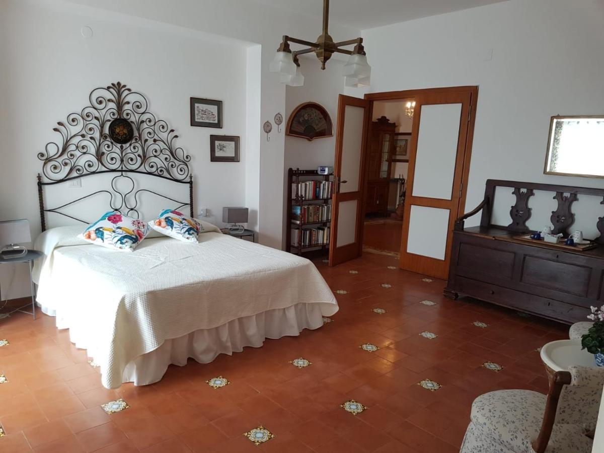 La Terrazza Di Anna Hotel Sassari Kültér fotó