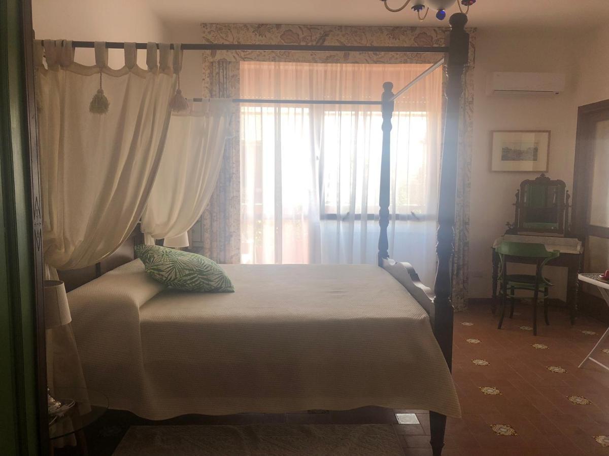La Terrazza Di Anna Hotel Sassari Kültér fotó